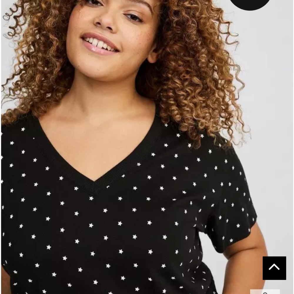 Torrid Size 2 (18/20) Jersey V-neck Relaxed Tee - Picture 3 of 7